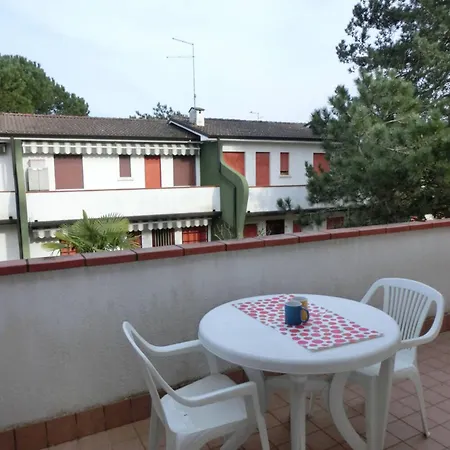 Functional Flat In A Fantastic With Pool Apartmán