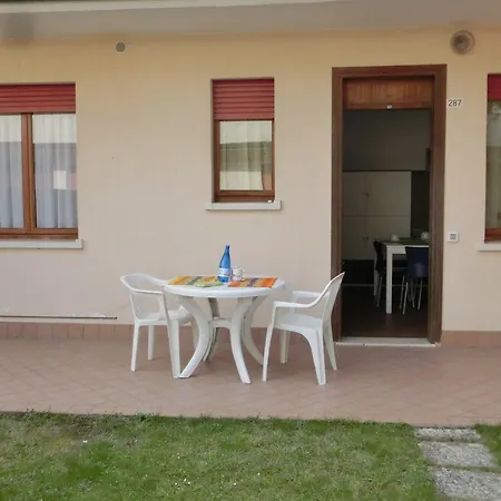 Functional Flat In A Fantastic With Pool *
