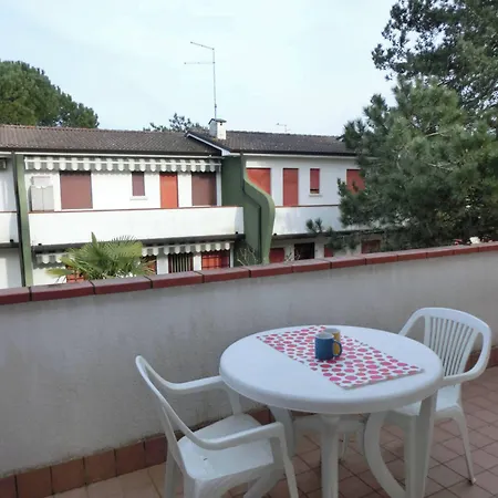 Apartmán Functional Flat In A Fantastic With Pool Bibione