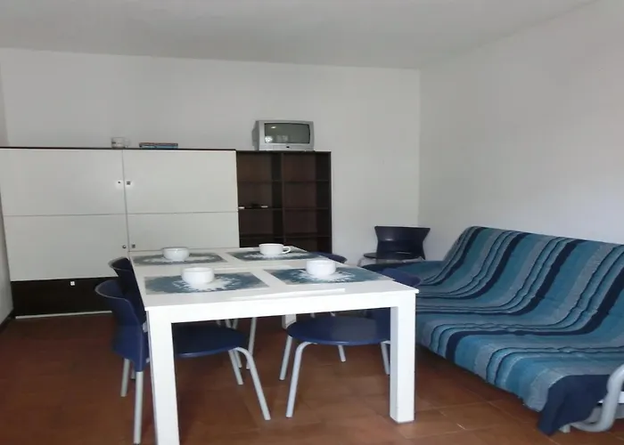 Appartamento Functional Flat In A Fantastic With Pool